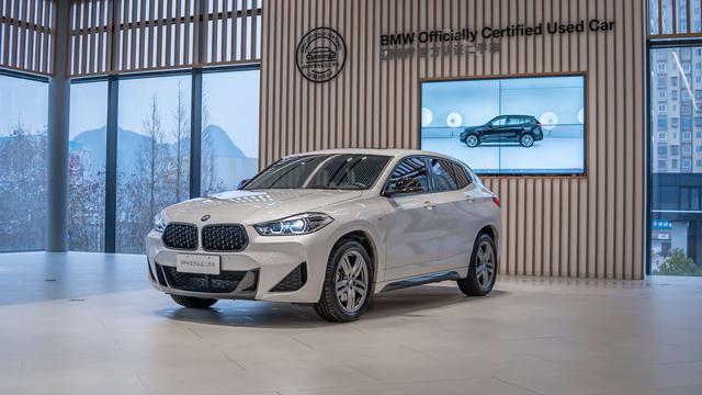 BMW X2