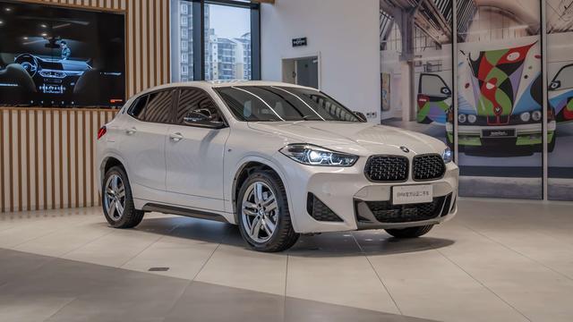 BMW X2