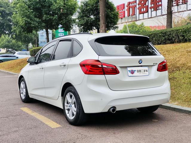 BMW 2 series station wagon