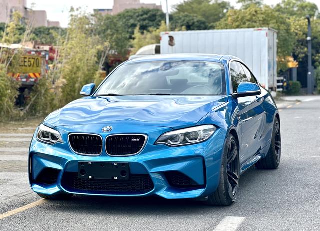 BMW M2