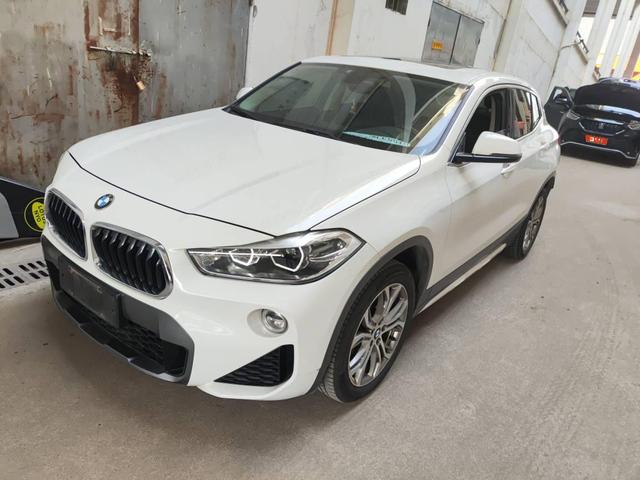 BMW X2 (imported)