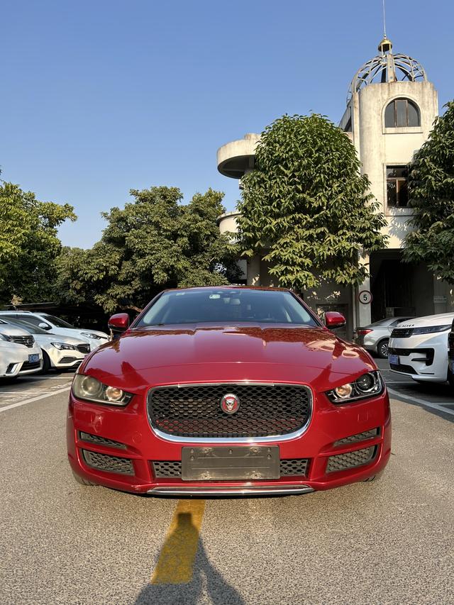 Jaguar XEL