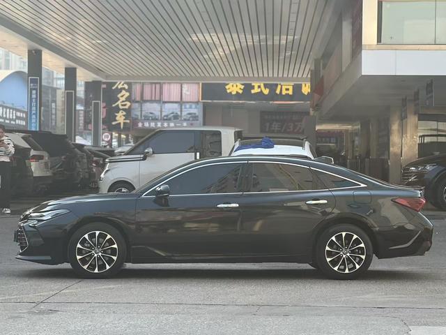 Toyota Avalon