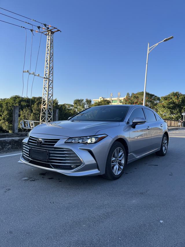 Toyota Avalon