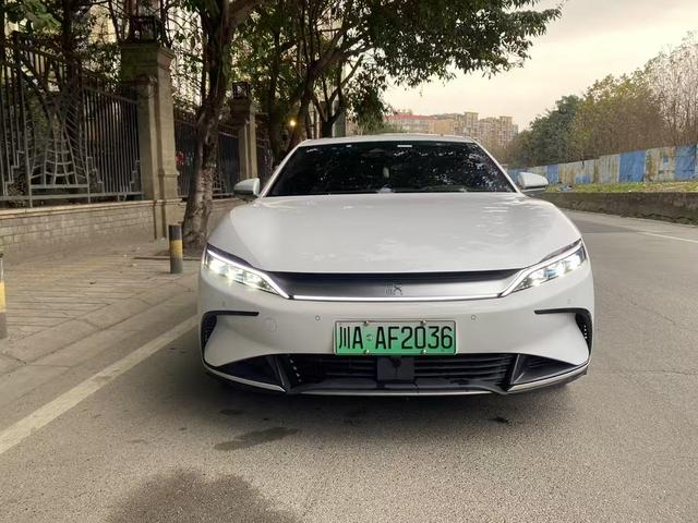 BYD Han EV