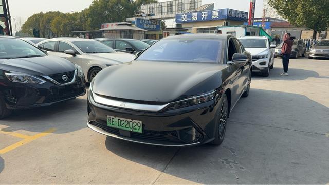 BYD Han EV