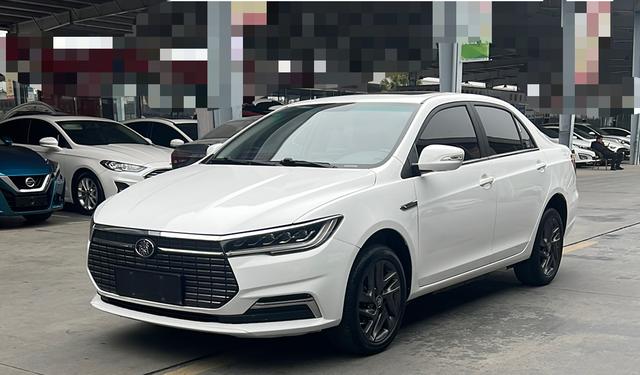 BYD QinEV