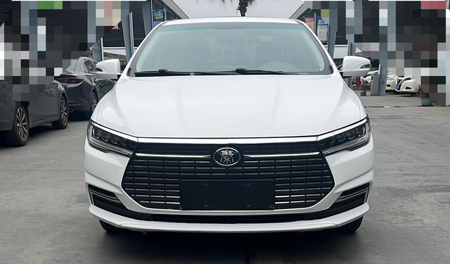 BYD QinEV