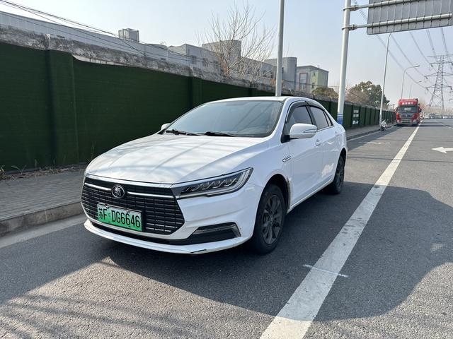 BYD QinEV