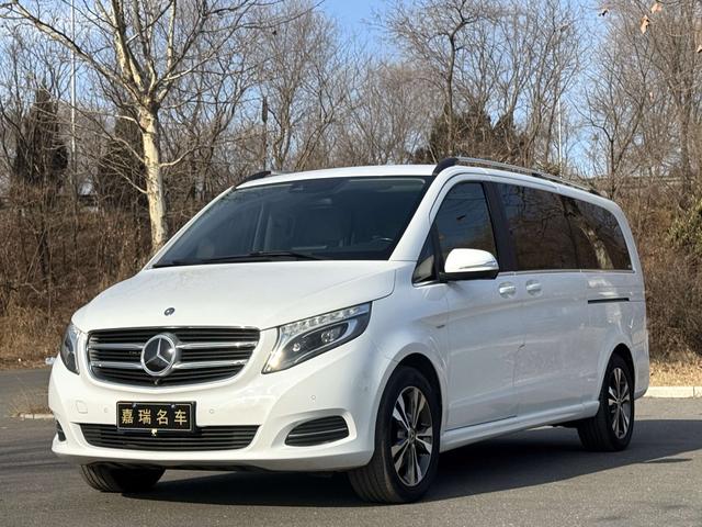 Mercedes-Benz Mercedes Benz V Class