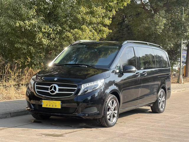 Mercedes-Benz Mercedes Benz V Class