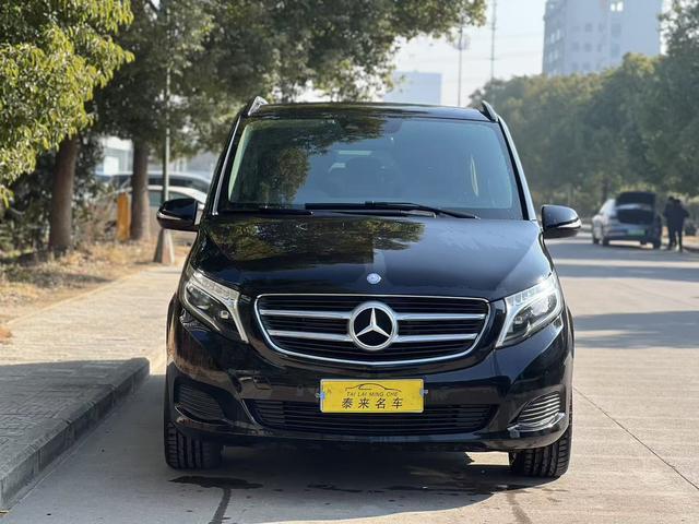 Mercedes-Benz Mercedes Benz V Class