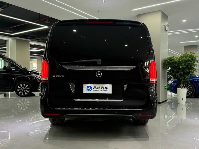 Mercedes-Benz Mercedes Benz V Class