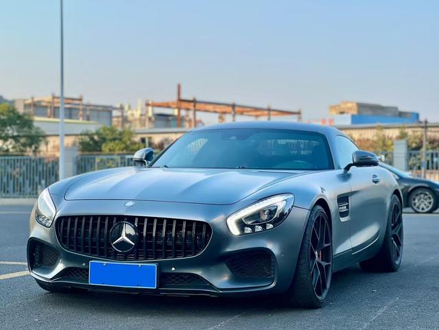 Mercedes-Benz AMG GT