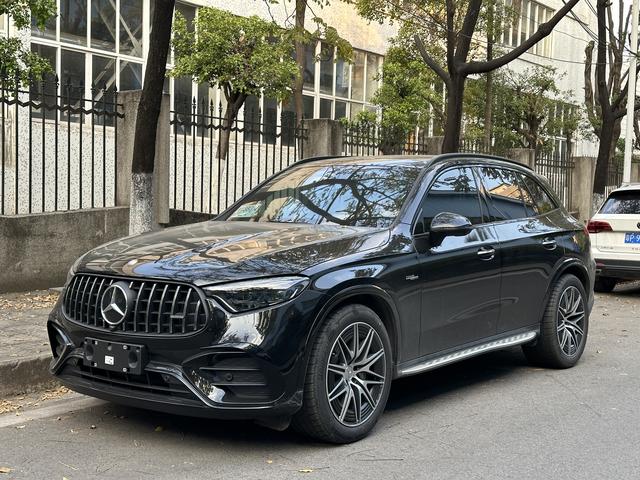 Mercedes-Benz GLC AMG