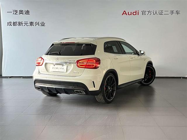 Mercedes-Benz GLA AMG