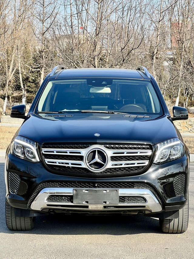 Mercedes-Benz Mercedes Benz GLS