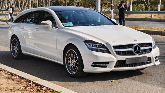 Mercedes-Benz Mercedes Benz CLS