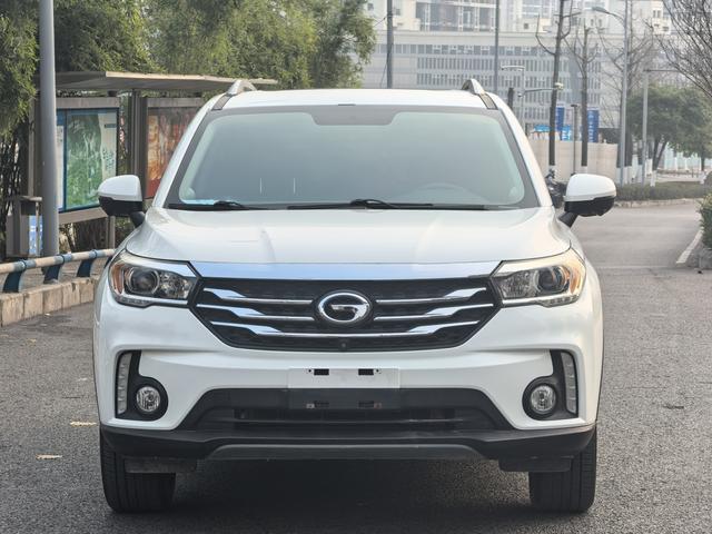 GAC Trumpchi GS4