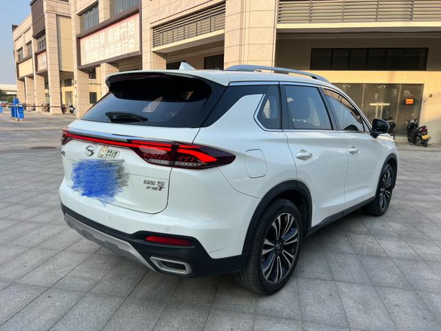 GAC Trumpchi GS5