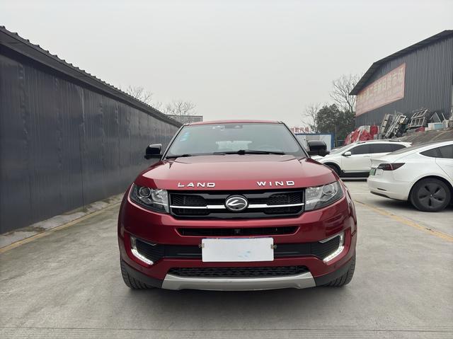 Lu Feng Landwind X7