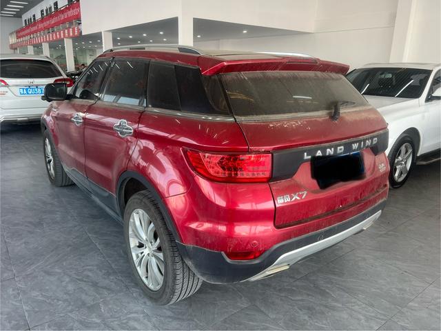 Lu Feng Landwind X7