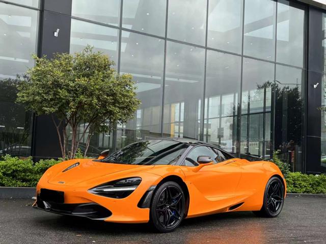 McLaren 720S