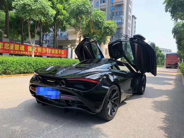 McLaren 720S