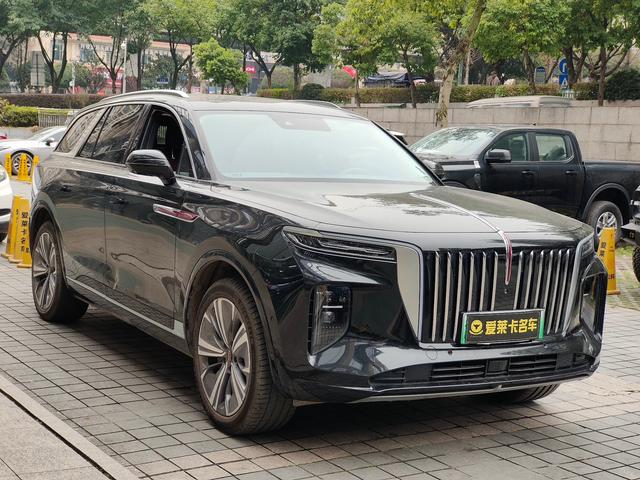 Hongqi E-HS9