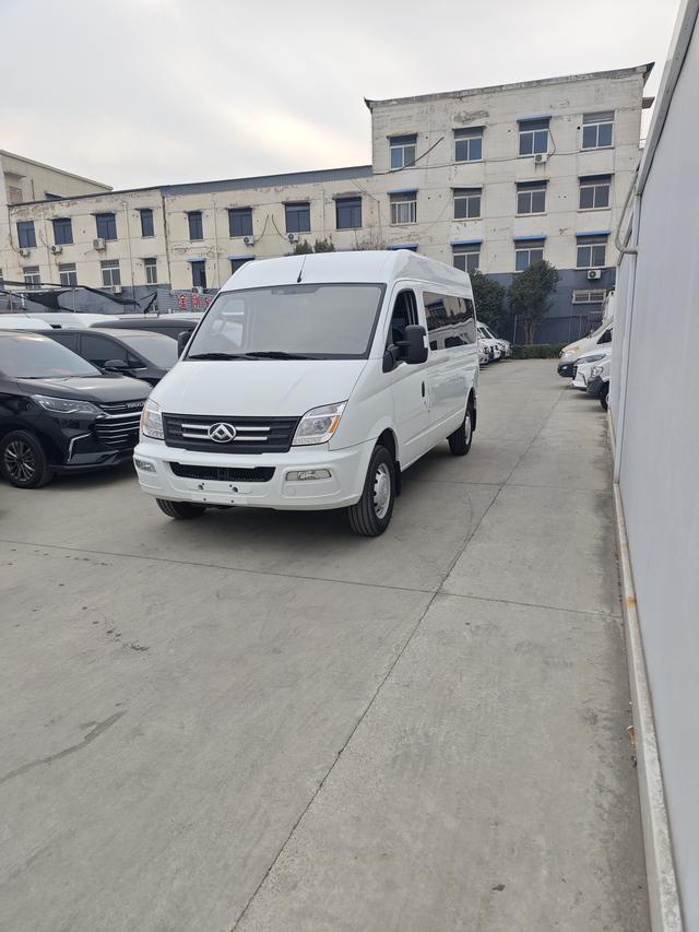 Maxus Xintu V80