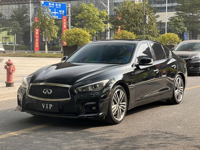 Infiniti Q50