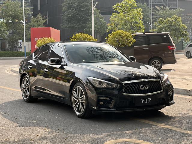 Infiniti Q50