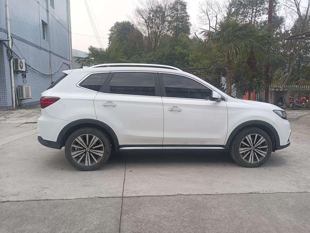 Roewe RX5