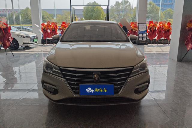 Roewe i5