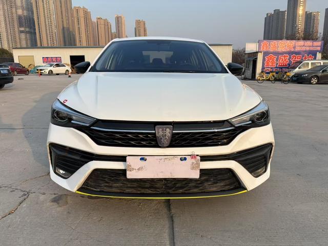 Roewe i5