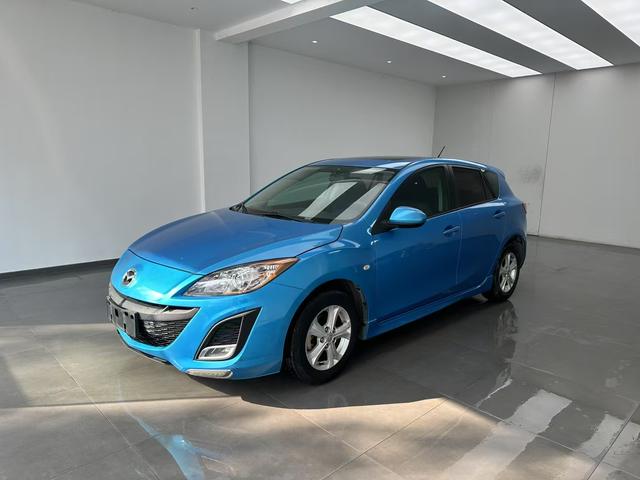 Mazda 3 star