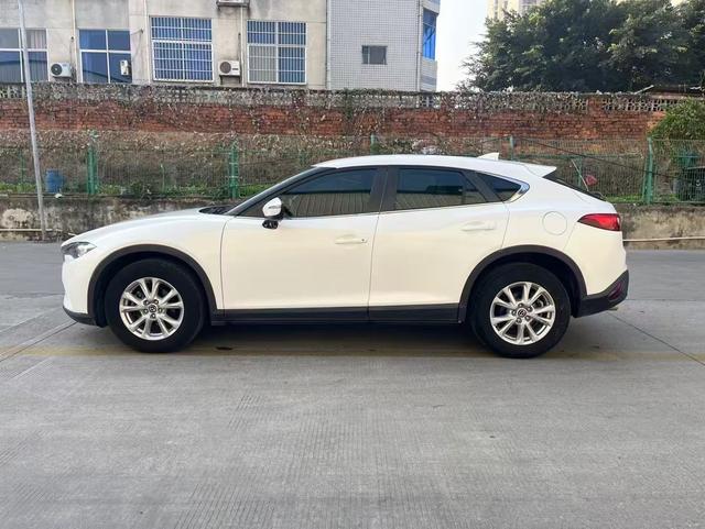 Mazda CX-4