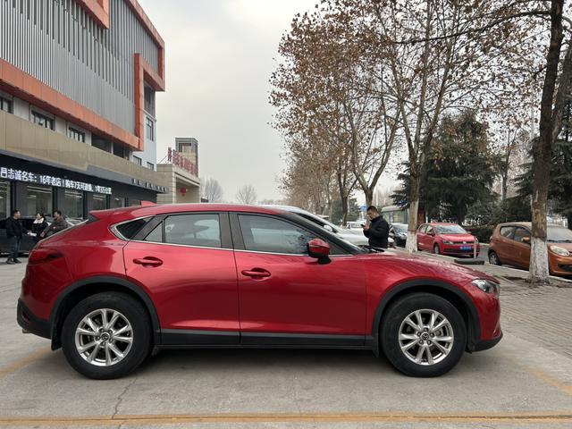 Mazda CX-4