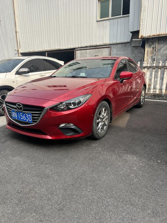 Mazda 3 Angkesela