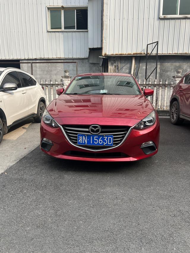 Mazda 3 Angkesela