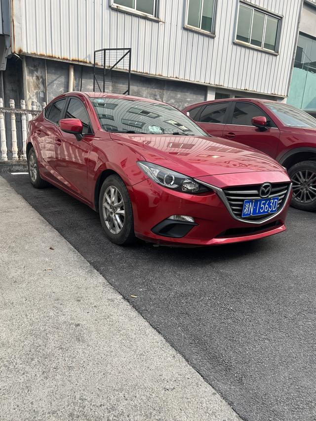 Mazda 3 Angkesela