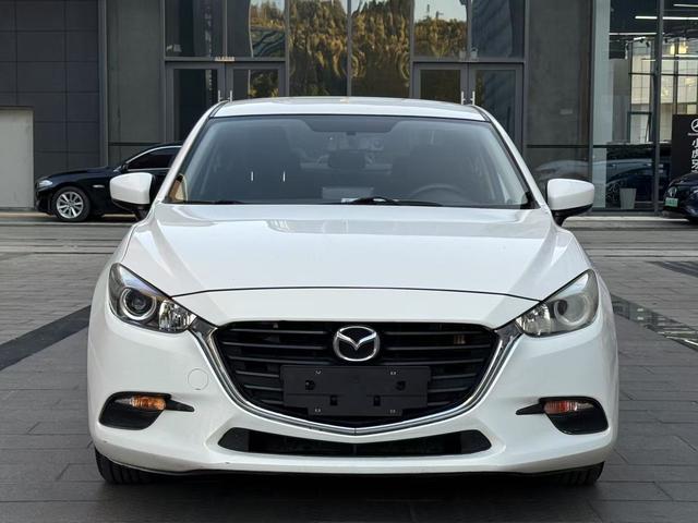 Mazda 3 Angkesela