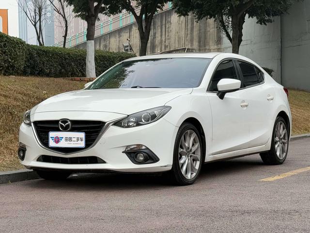 Mazda 3 Angkesela