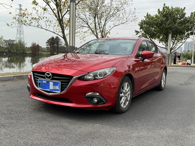 Mazda 3 Angkesela