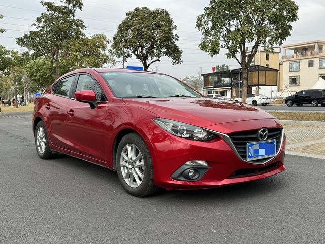 Mazda 3 Angkesela