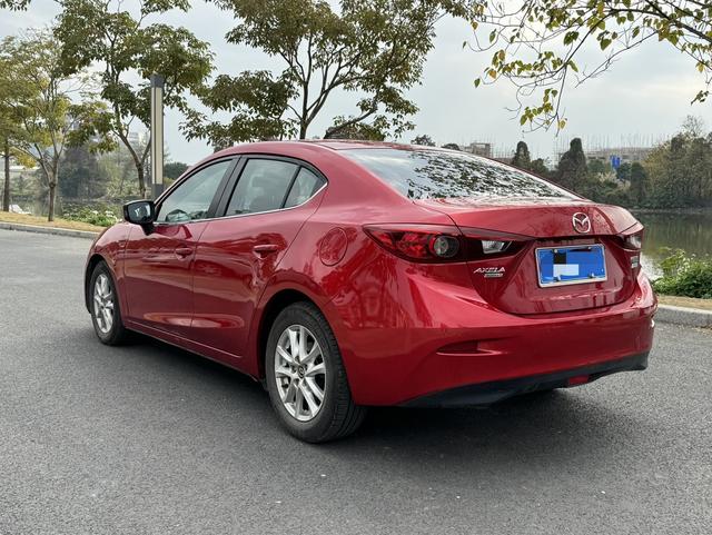 Mazda 3 Angkesela