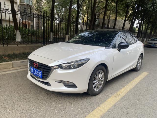 Mazda 3 Angkesela