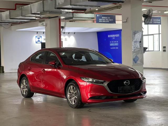 Mazda 3 Angkesela