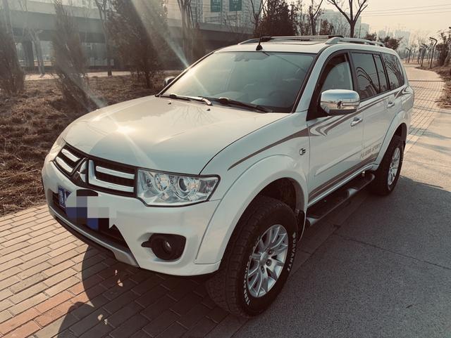 Mitsubishi Pajero Jinchang