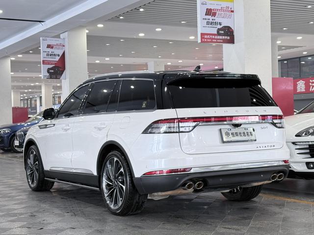 Lincoln Aviator